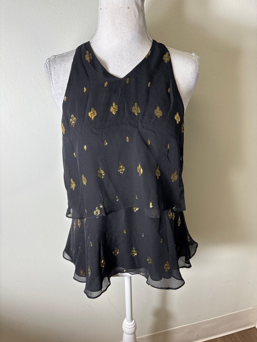 A.L.C Black With Gold Threaded Details Sleevless Top Sz 6